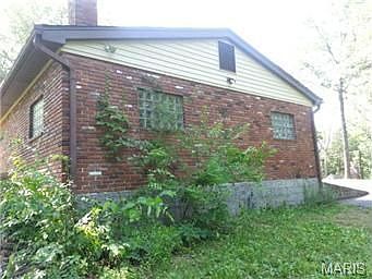 3rd image of 5777 N Lakeshore Dr