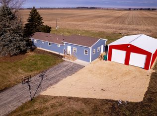 8879 Old State Rd, Clare, IL 60111