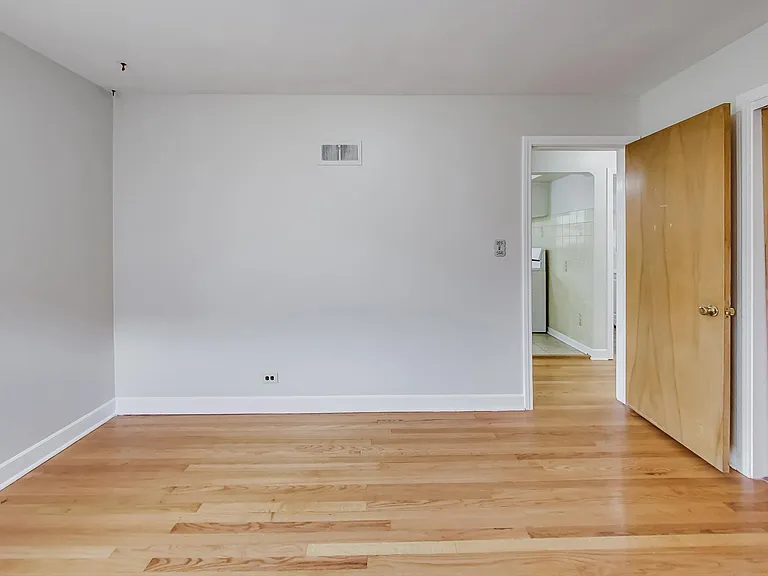 6210 N Harding Ave — Photo 19