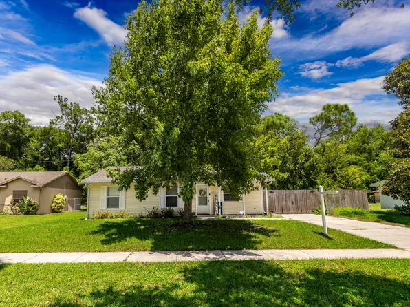 3210 Kirby Dr, Titusville, FL 32796