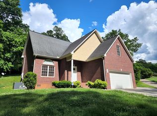 139 Moody Hollow Rd, Powell, TN 37849