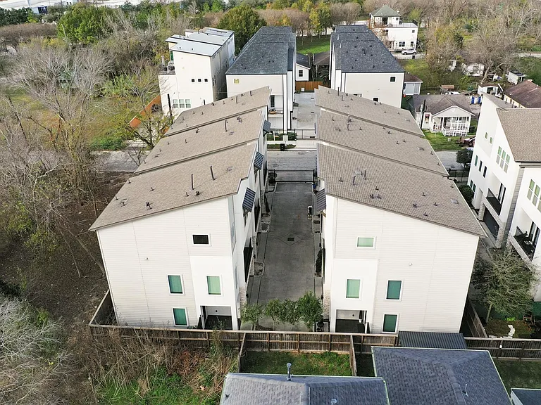 4032 Buck St #A — Photo 35