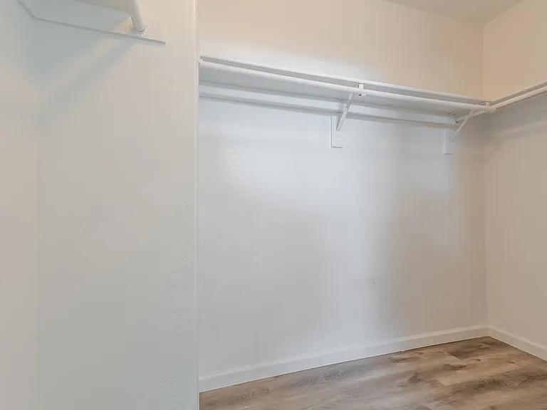 2026 S Swan Dr — Photo 14