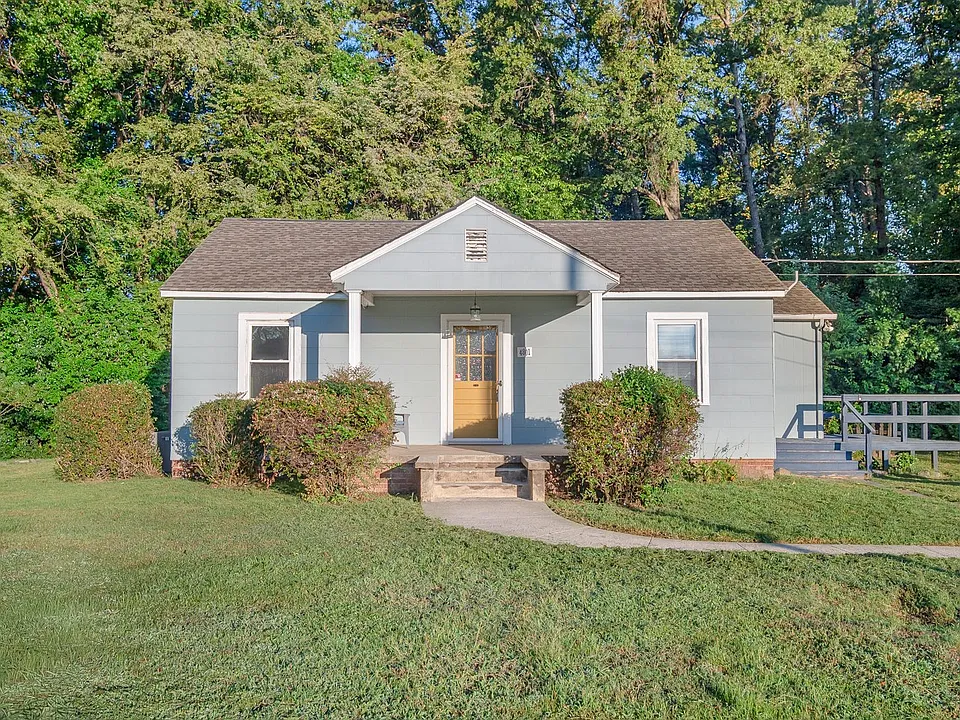4801 Wild Rose Ln