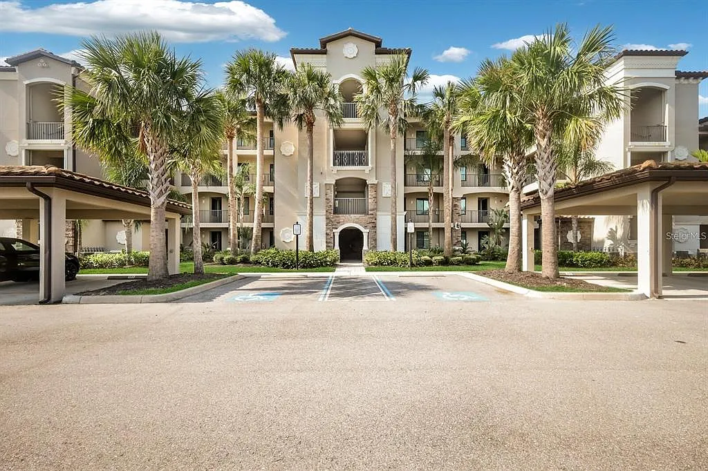 2 bed, 2.0 bath, 1142 sqft, $5,500 — Photo 1