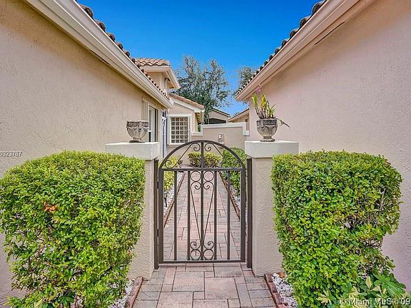 5th image of 5127 Corbel Lake Way