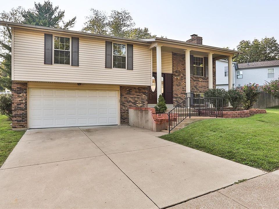 1st image of 2734 Ashfield Dr