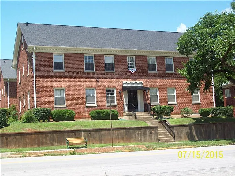 254 W Main St #2 — Photo 1