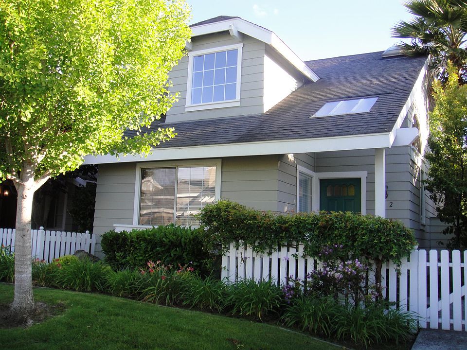 1st image of 312 Starfish Ln