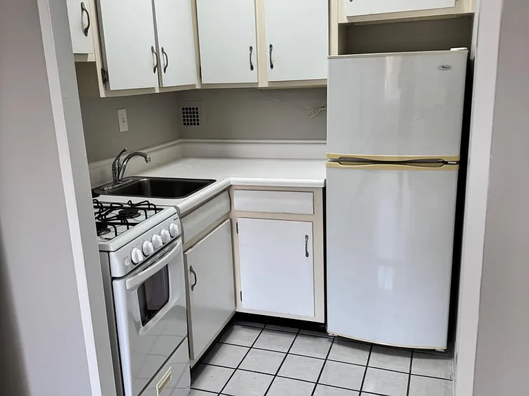6641 Wakefield Dr #204 — Photo 5