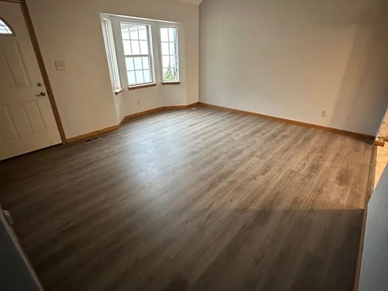 3901 S New York Ave — Photo 5
