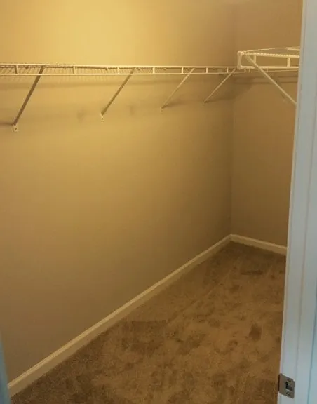 The Aspen Apartments — Photo 15