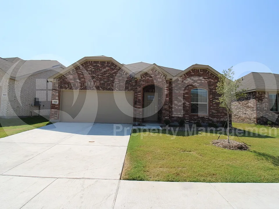 5120 Greywing Dr