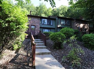 19 Cliffside Dr UNIT D, Manchester, CT 06042