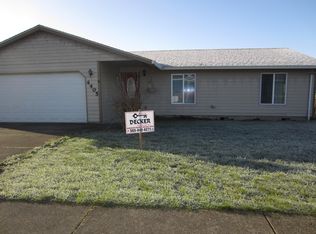 4405 Glenview Ave, Tillamook, OR 97141