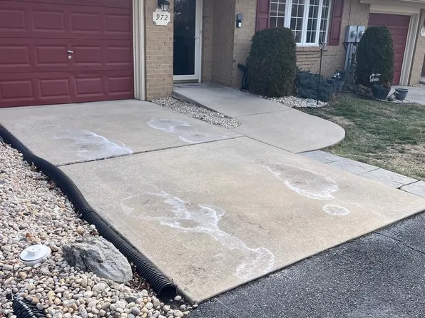 972 W Irvin Ave, Hagerstown, MD 21742