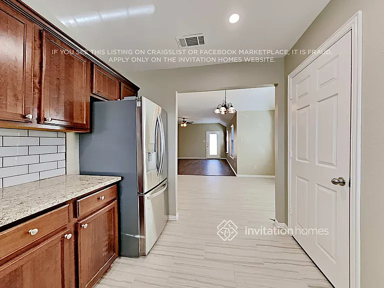 2308 Arrowhead Dr — Photo 9