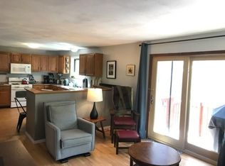 103 Larch Rd #103, Cambridge, MA 02138