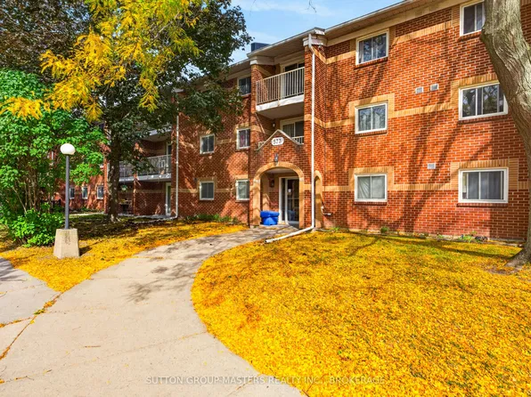 573 Armstrong Rd #101, Kingston, ON K7M 8J8