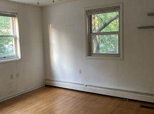 600 22nd St S APT 1, Arlington, VA 22202