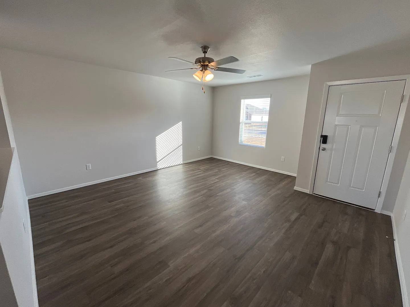 Pre-Leasing Now! Secure this Beautiful Three Bedroom | Two Bath Home in Somerset Today! — Photo 3