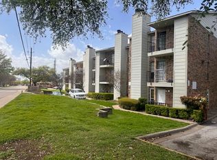 7621 McCallum Blvd APT 215, Dallas, TX 75252