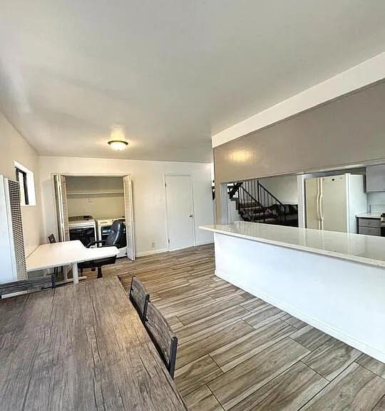 8513 Reading Ave — Photo 6