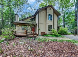 4147 Hemlock Trl, Pocono Pines, PA 18350