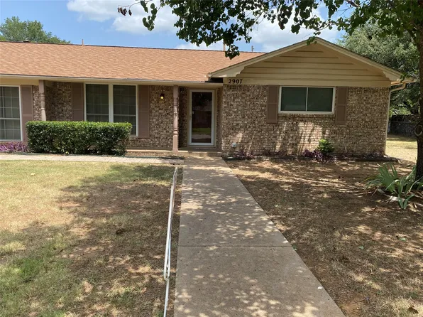 2907 S Murco Dr, Mineral Wells, TX 76067