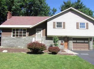 2153 Van Wormer Rd, Schenectady, NY 12303