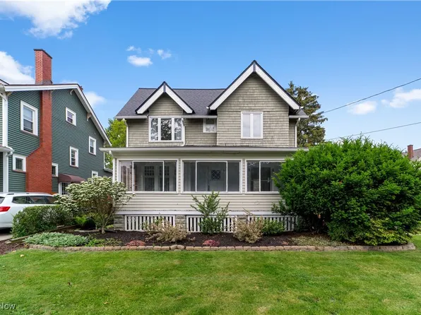 1208 Granger Ave, Lakewood, OH 44107