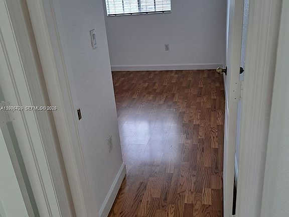 5th image of 953 SW 147th Ct #953