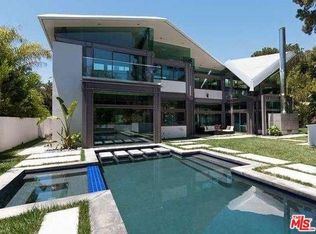 8538 Eastwood Rd, Los Angeles, CA 90046