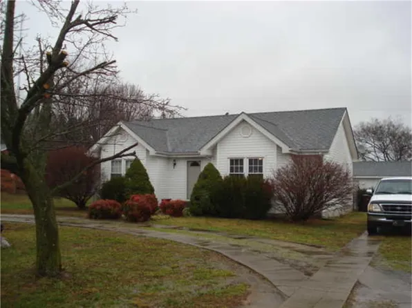 308 Quarry View Dr, Bowling Green, KY 42101