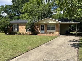 5707 Comstock Ct, Fayetteville, NC 28303
