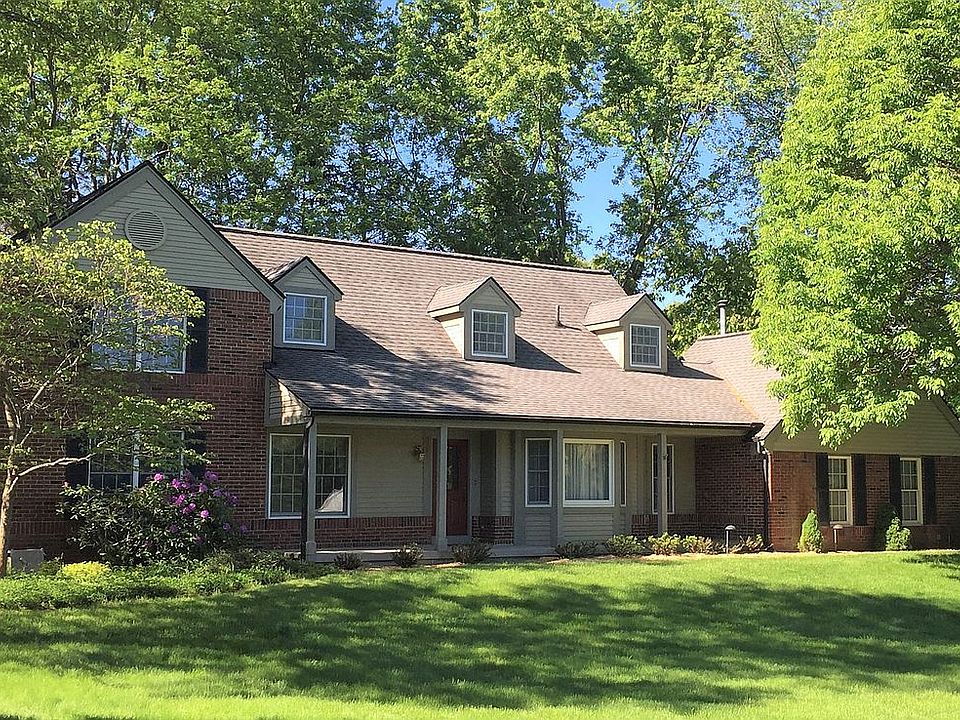 1st image of 3895 Bradford Square Dr