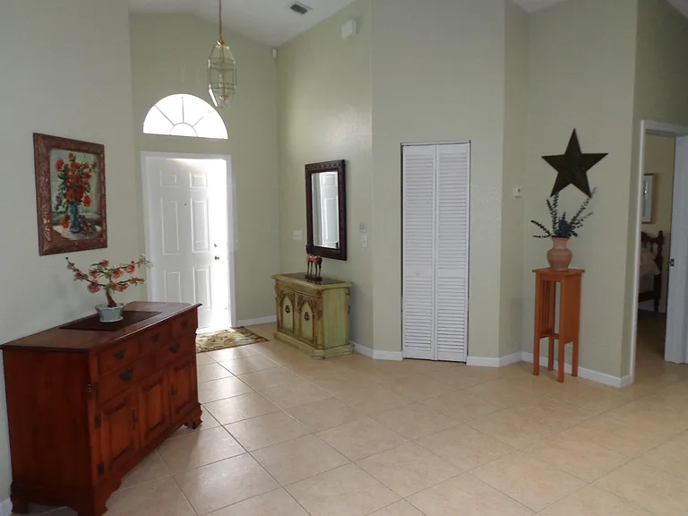 1141 Mulberry Pl — Photo 13