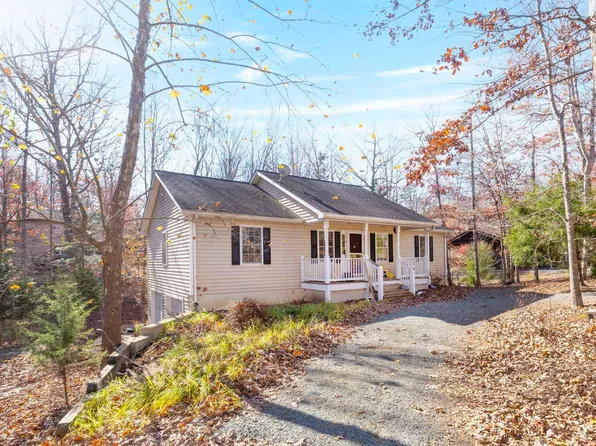 9 Amethyst Rd, Palmyra, VA 22963