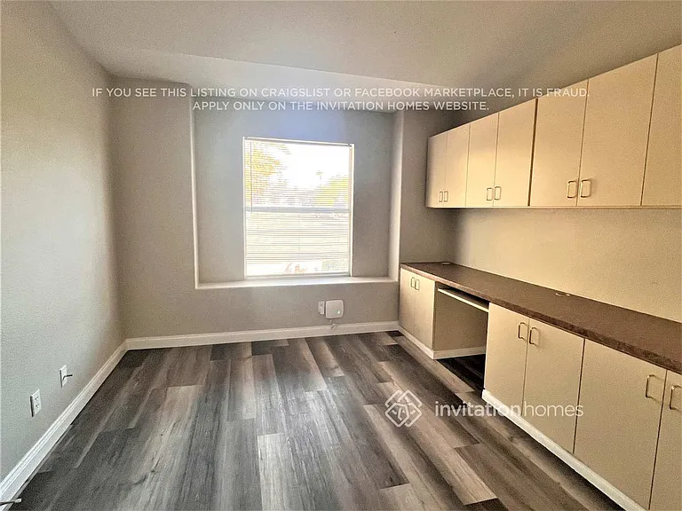 708 Emerald Idol Pl — Photo 11