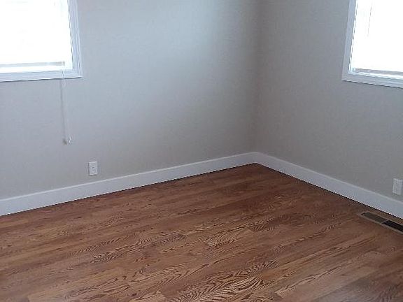 5th image of 507 6th Ave E