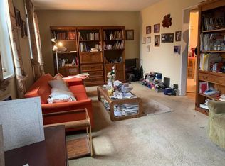 131-67 234th St #2, Rosedale, NY 11422