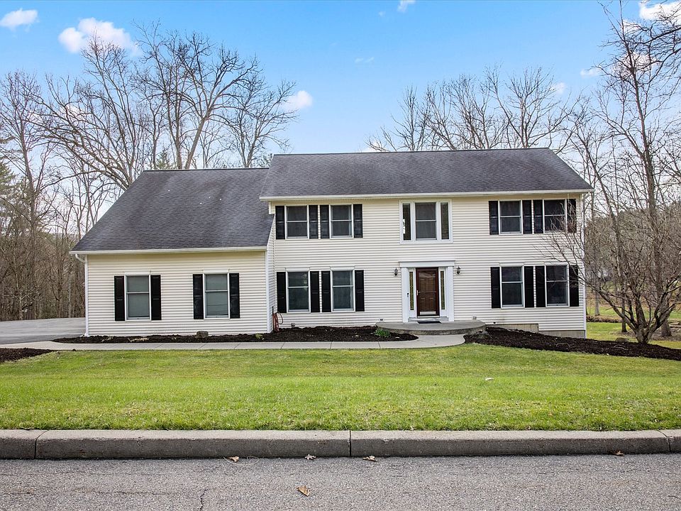 1st image of 15 Hemlock Ln