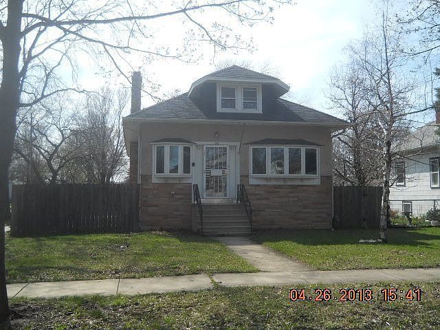 1st image of 198 Grace St