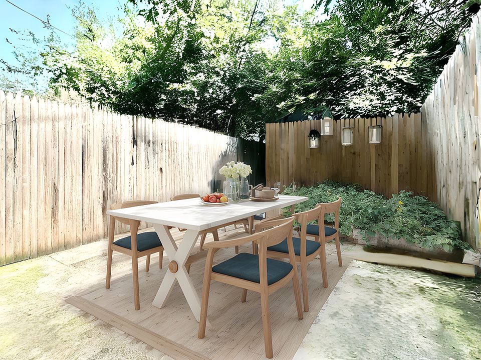 1st image of 307 Harman St #1