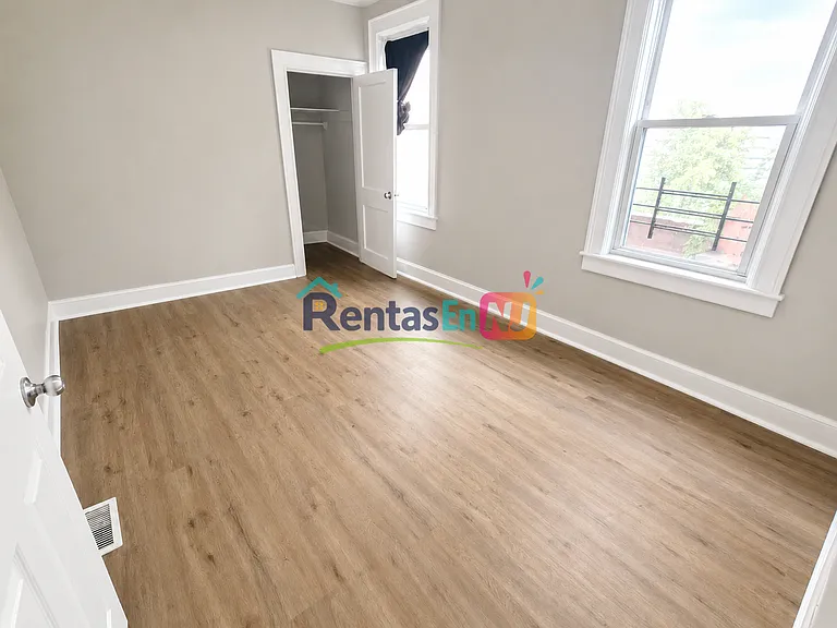 203 Renner Ave #1B — Photo 7