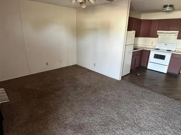 1600 Sunset Ave APT 5, Fort Stockton, TX 79735