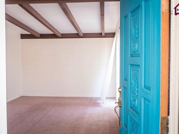 5th image of 1408 Thomas Dr