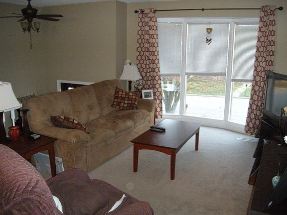 3rd image of 5510 Bagnall Dr