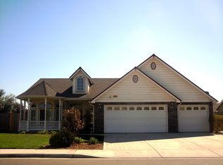 1511 W Castoro Way, Hanford, CA 93230