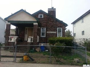48 E Pine St, Long Beach, NY 11561